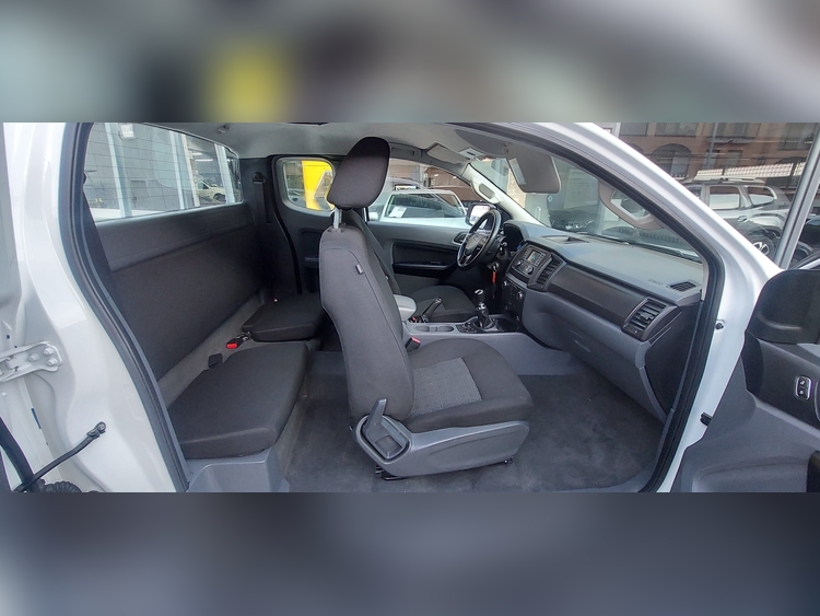 Ford Ranger 160CV foto 13